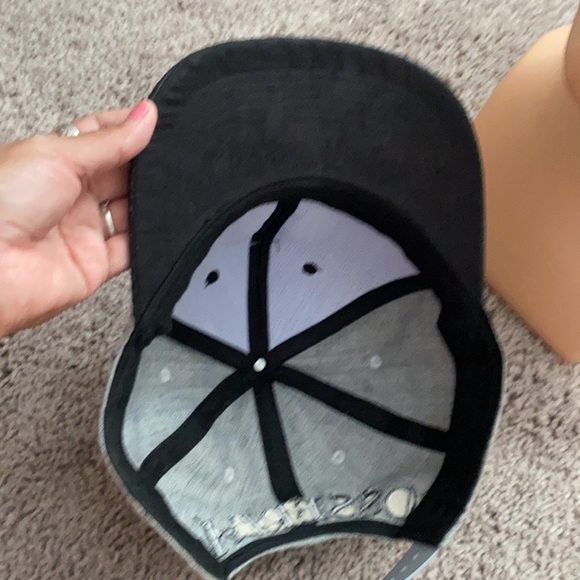 BB black hat - Picture 8 of 9